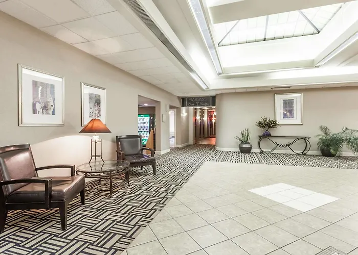 Gateway Hotel